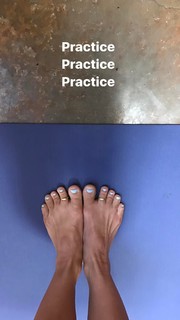 Kino MacGregor feet photo thumbnail