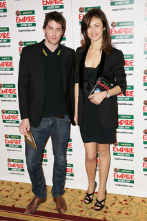 Olga Kurylenko feet photo thumbnail