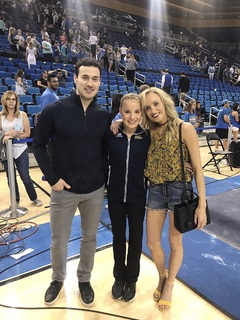 Nastia Liukin feet photo thumbnail