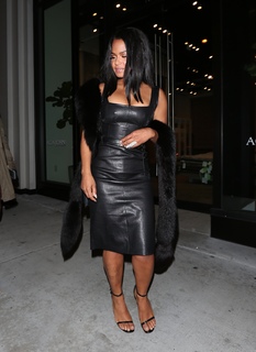Christina Milian feet photo thumbnail