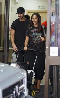 Rochelle Humes feet photo thumbnail