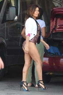 Eva Longoria feet photo thumbnail