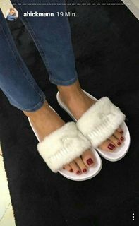 Ana Hickmann feet photo thumbnail