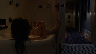 Alexandra Daddario feet photo thumbnail