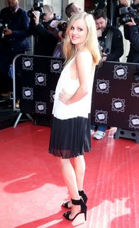 Tina O'Brien feet photo thumbnail