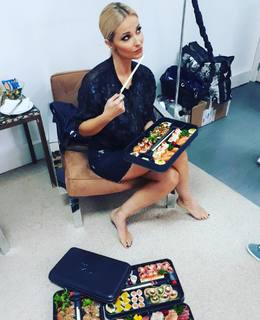 Cristina Ferreira feet photo thumbnail
