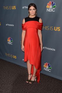 Mandy Moore feet photo thumbnail