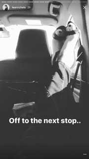 Lea Michele feet photo thumbnail