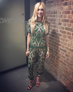 Fearne Cotton feet photo thumbnail