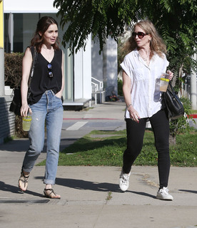 Lily Collins feet photo thumbnail
