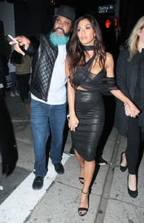 Nicole Scherzinger feet photo thumbnail