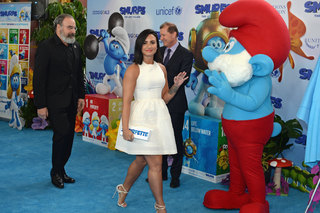 Demi Lovato feet photo thumbnail