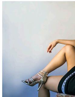 Brenda Song feet photo thumbnail