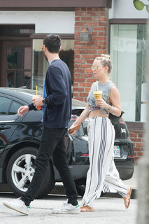 Kate Hudson feet photo thumbnail
