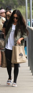 Megan Fox feet photo thumbnail