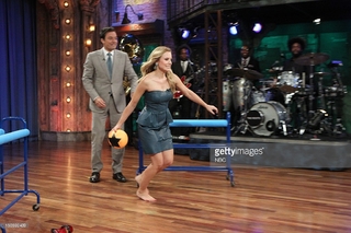Kristen Bell feet photo thumbnail
