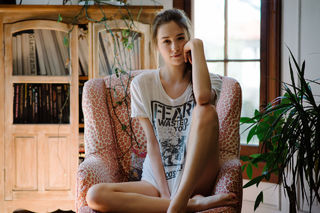 Elsie Hewitt feet photo 2