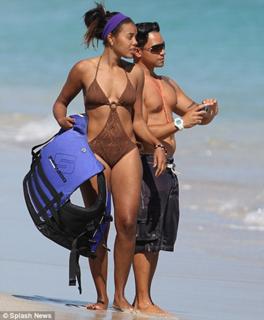 Angela Simmons feet photo thumbnail