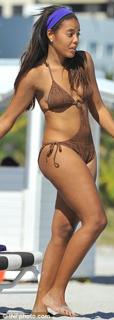 Angela Simmons feet photo thumbnail