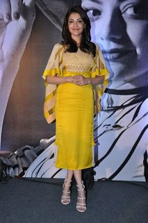 Kajal Aggarwal feet photo thumbnail