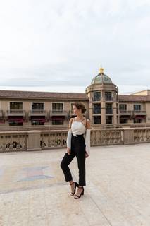 Emma Watson feet photo thumbnail