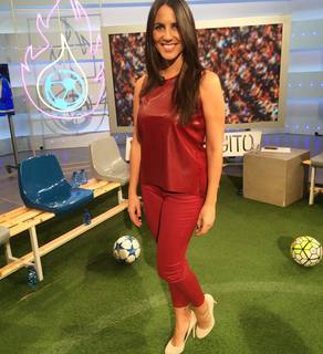 Irene Junquera feet photo thumbnail