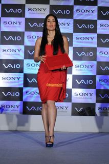 Kareena Kapoor feet photo thumbnail