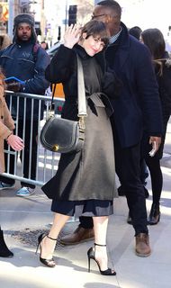 Gemma Arterton feet photo thumbnail