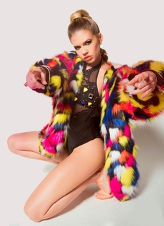 Chanel West Coast feet photo thumbnail