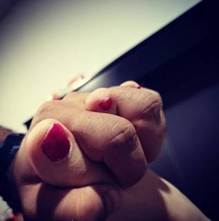 Yoseline Hoffman feet photo thumbnail