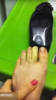 Yoseline Hoffman feet photo thumbnail