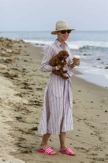 Katy Perry feet photo thumbnail