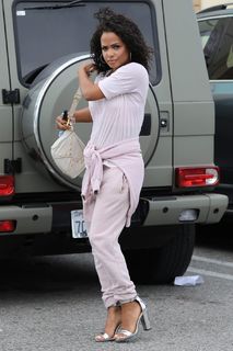 Christina Milian feet photo thumbnail