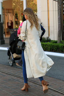 Kara Del Toro feet photo thumbnail
