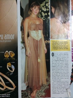 Deborah Secco feet photo thumbnail