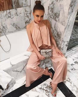 Xenia Tchoumitcheva feet photo thumbnail