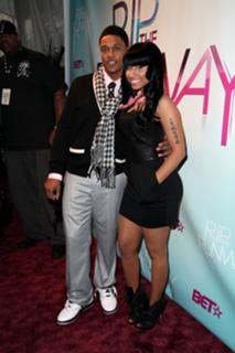 Nicki Minaj feet photo thumbnail