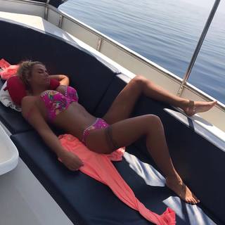 Katie Price feet photo thumbnail