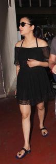 Shruti Haasan feet photo thumbnail