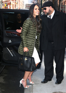 Jordana Brewster feet photo thumbnail