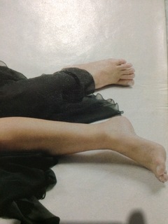 Sabrina Sato feet photo thumbnail