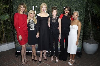 Reese Witherspoon feet photo thumbnail