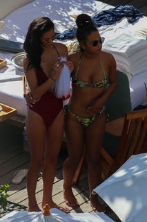 Christina Milian feet photo thumbnail