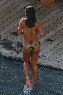 Christina Milian feet photo thumbnail