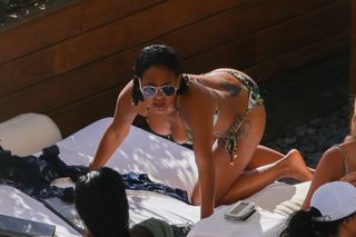 Christina Milian feet photo thumbnail