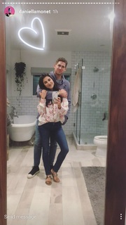 Daniella Monet feet photo thumbnail