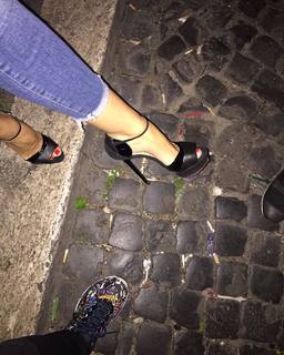 Sofía Vergara feet photo thumbnail