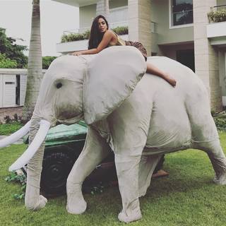 Anitta feet photo thumbnail