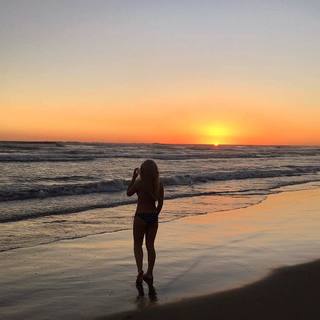 Lauren Southern feet photo 3