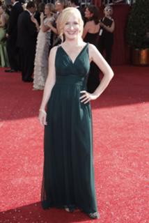 Angela Kinsey feet photo thumbnail